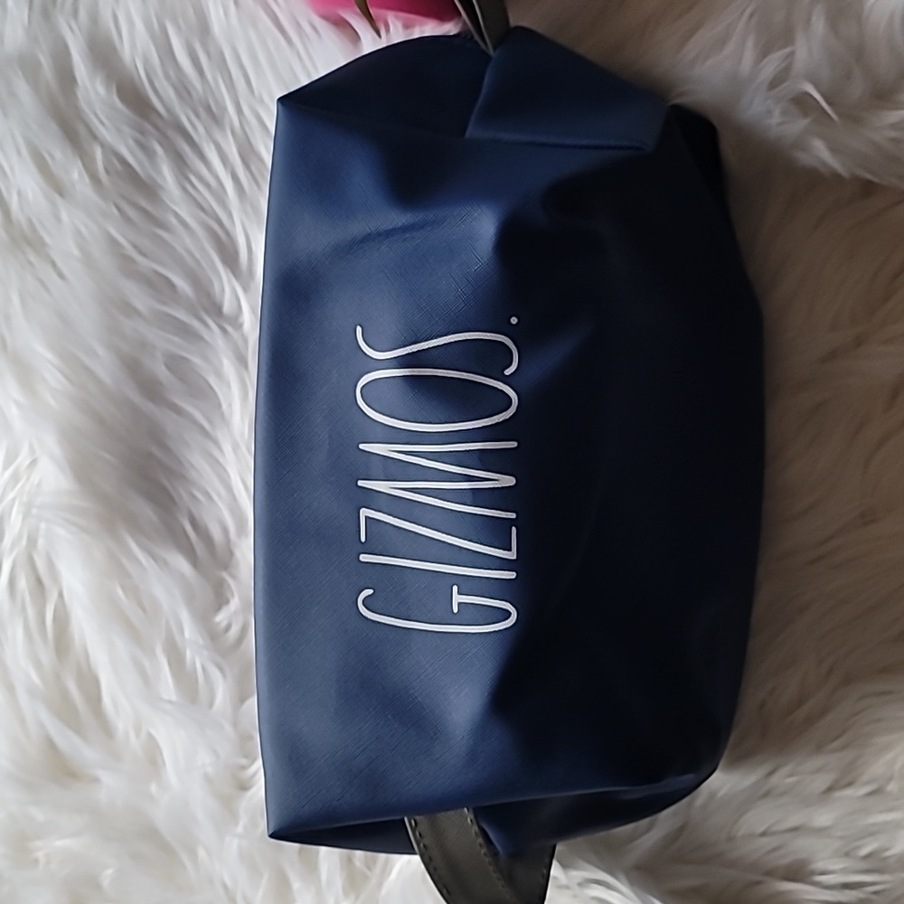 Rea Dunn Gizmos Navy Blue Toiletry Bag
